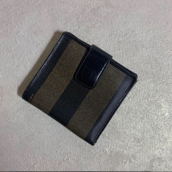Fendi Pequin Bifold wallet - Picture 5 of 10